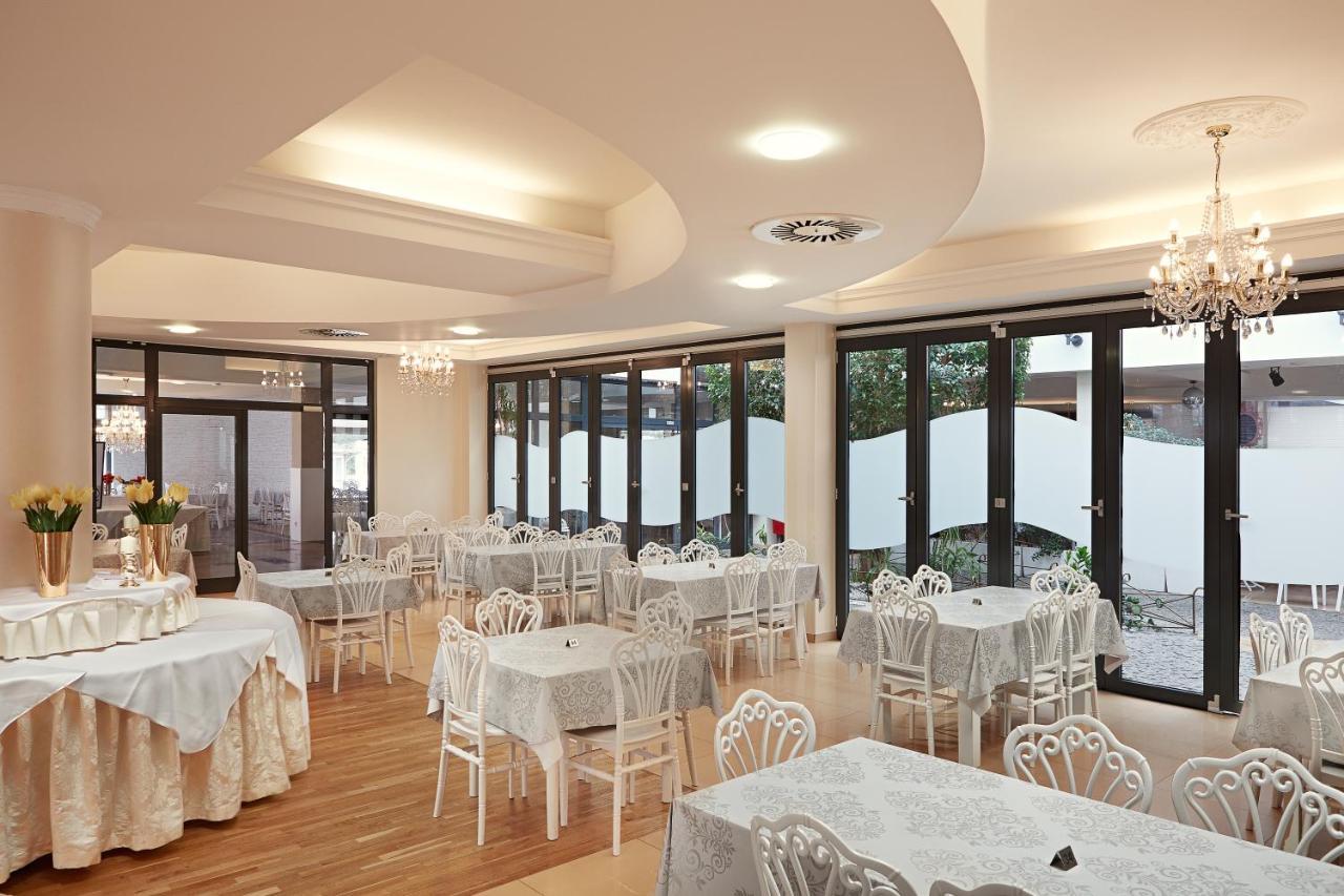 Sanatorium Uzdrowiskowe Dukat Medical Spa Dąbki Exteriér fotografie